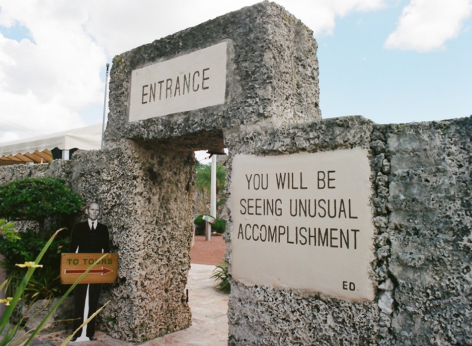 coral castle entrance