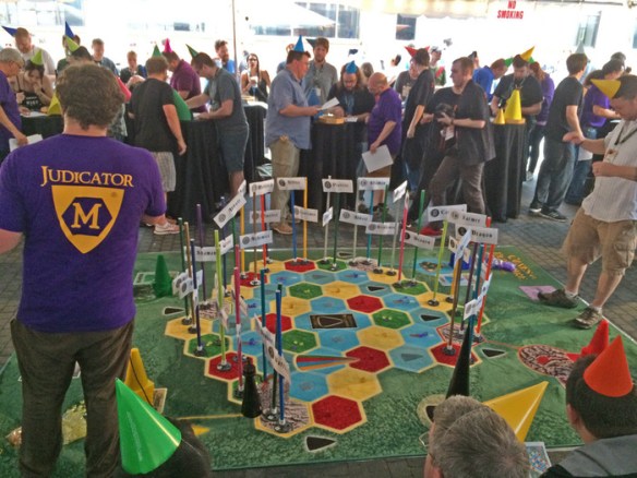 2783642-2767076242-563bb